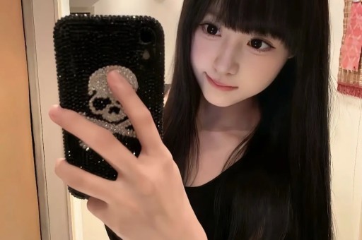 曝23岁知名网红慧慧饱饱知三当三！未婚生娃被骗前妻晒证据