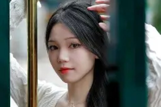 陪玩陪睡仅冰山一角！继关晓彤“遭殃”后千万网红再曝娱圈猛料