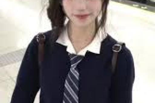 曝男明星KTV亲女网红